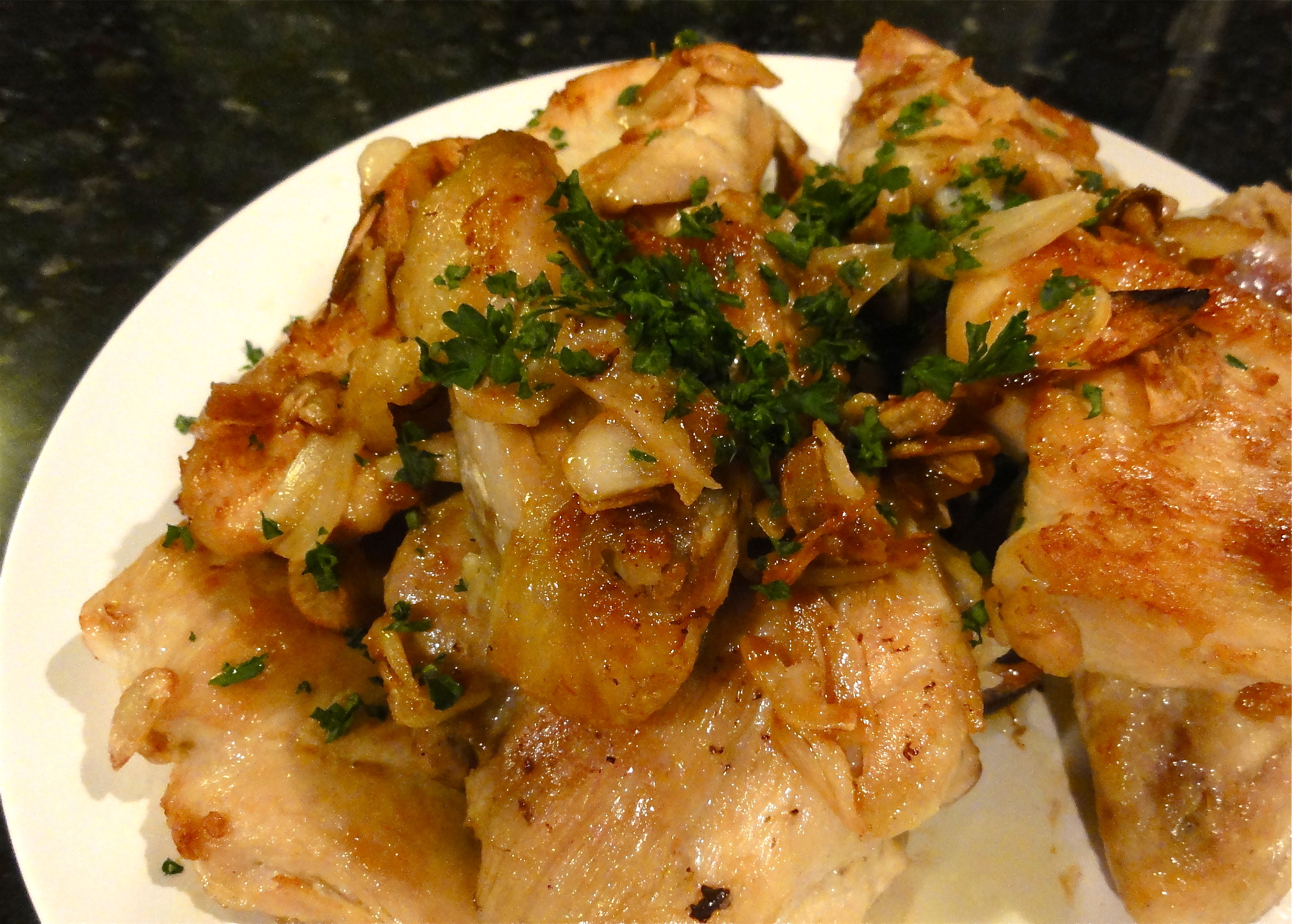 Pollo al ajillo (kip in knoflooksaus) 