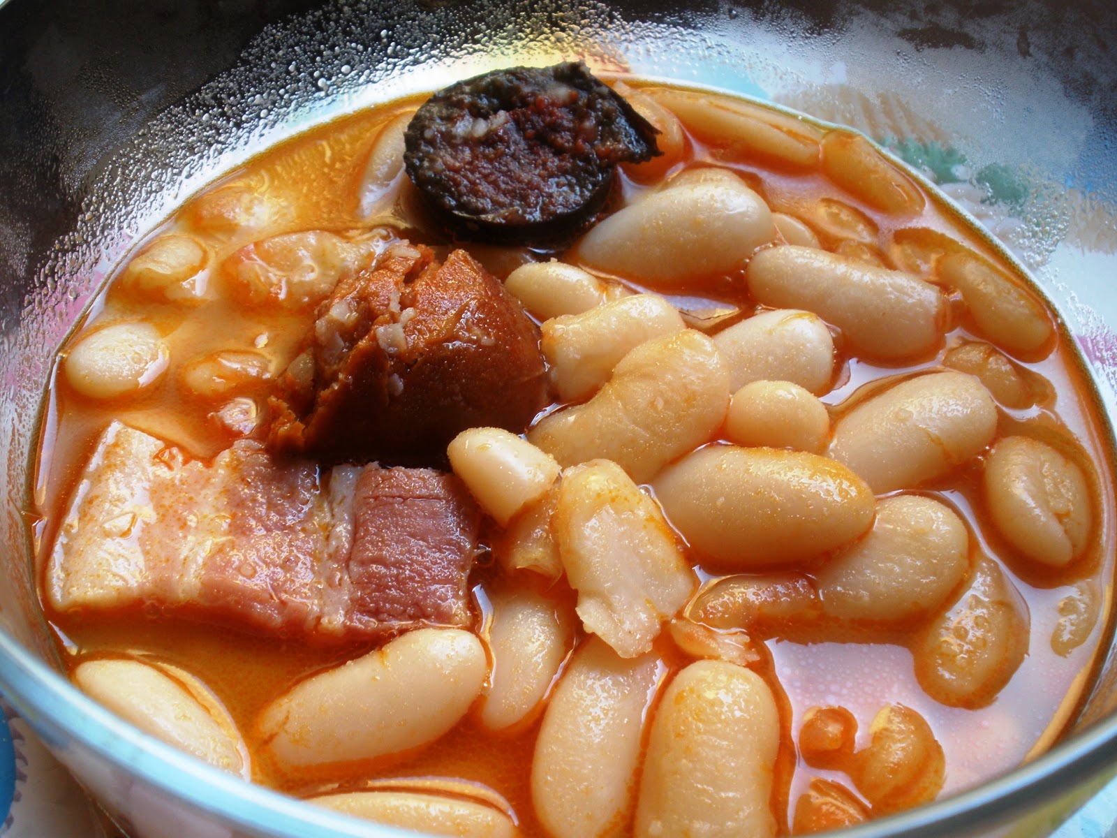 Fabada Asturiana (Spaanse bonensoep)